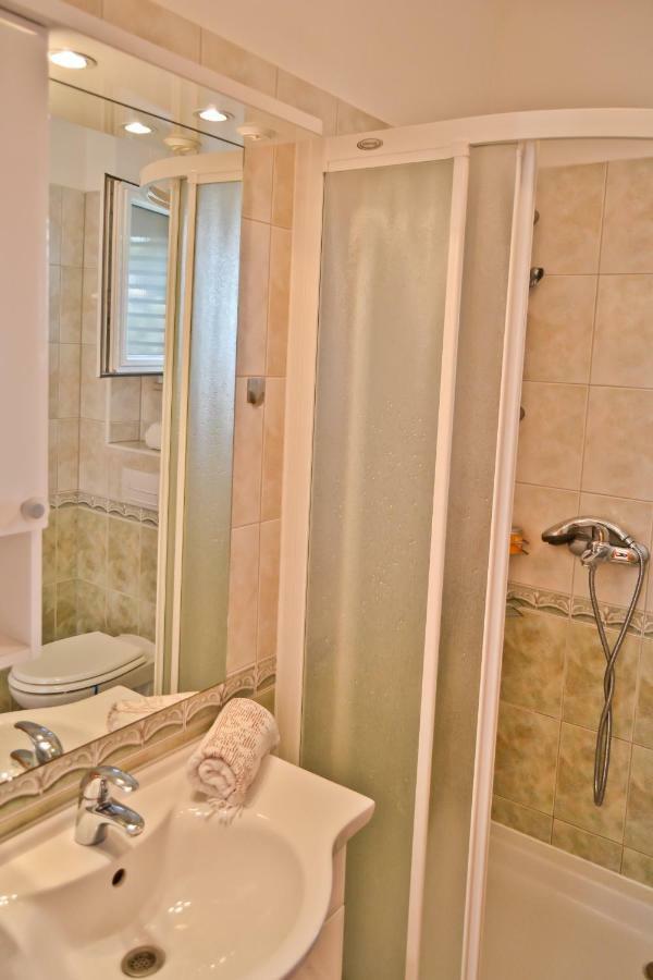Apartman Mime Stanici Exterior foto